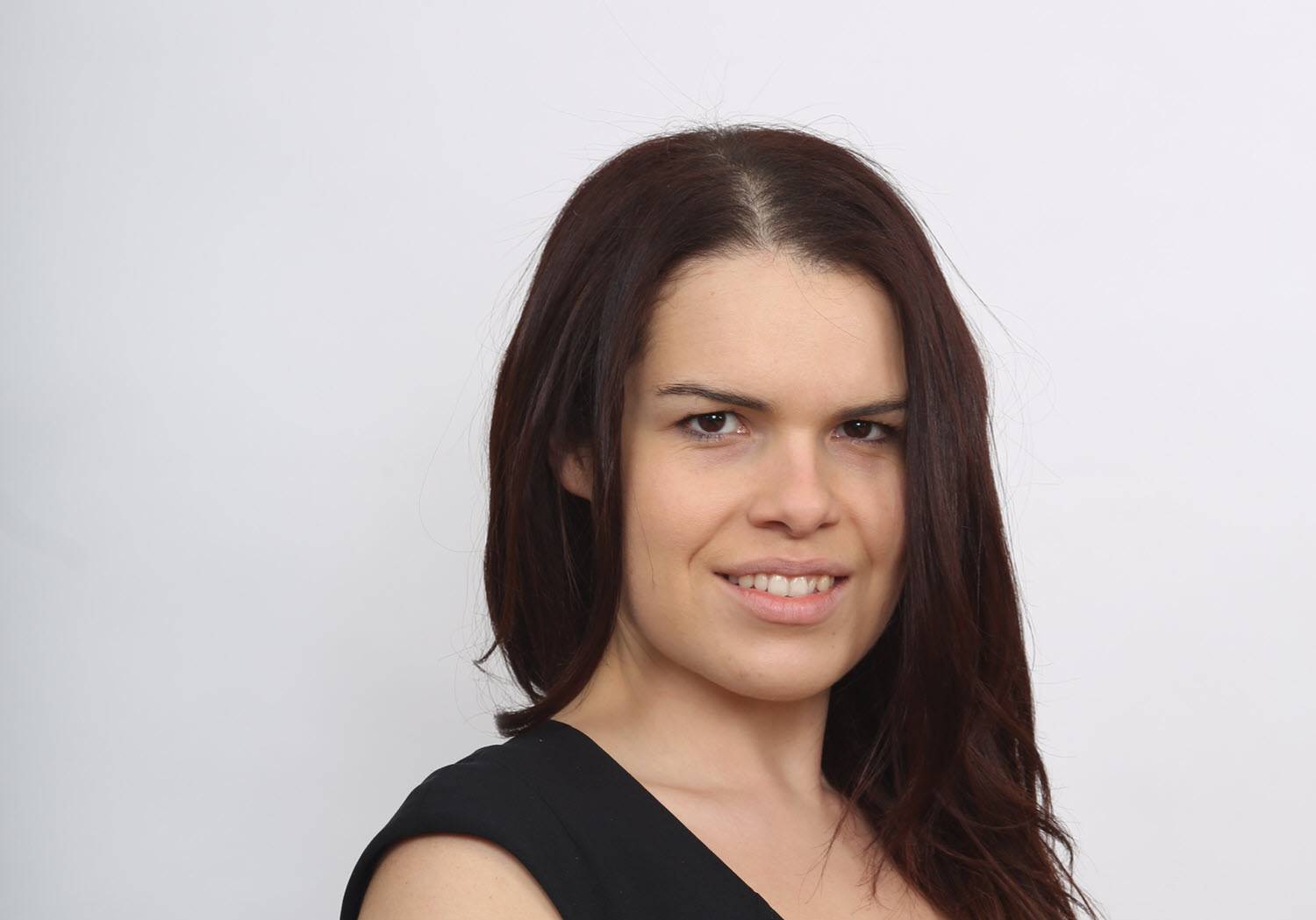 Angela Catlin Head of Investor Relations, PR and Rating Agencies